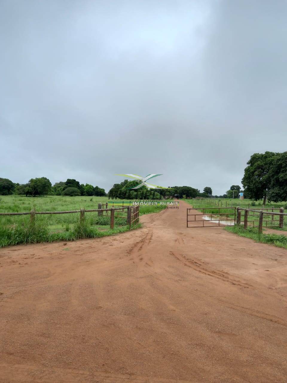 Terreno à venda, 2800m² - Foto 2